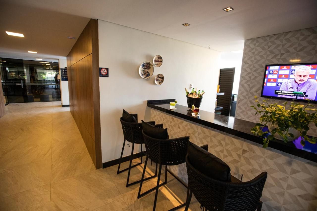 Lobby Bar